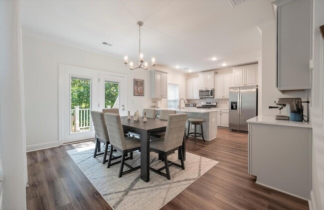 Building Photo - 1418 Widows Ct