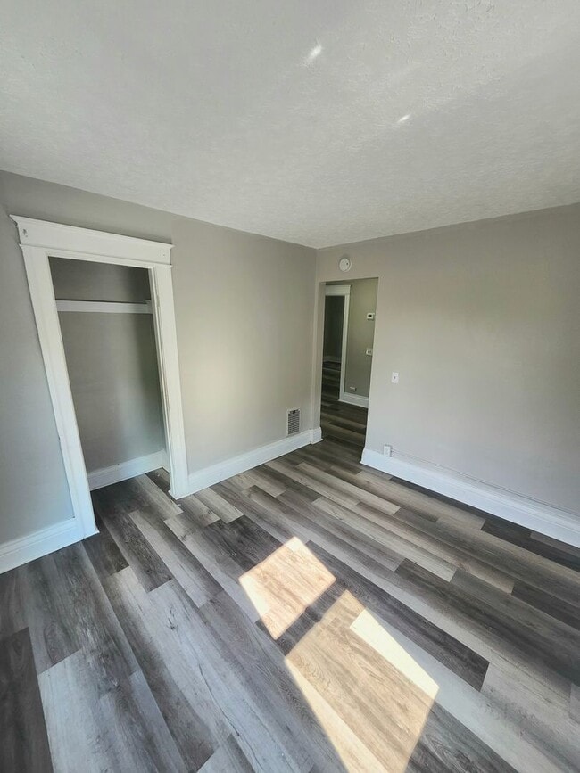 Building Photo - 500 Garson Ave