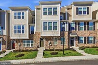 Building Photo - 115 Tonio Pl