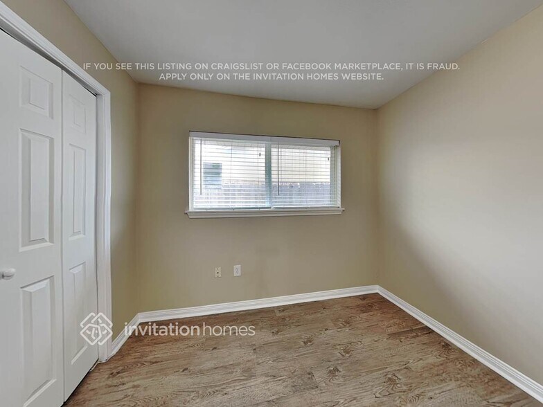 Building Photo - 801 Newport Blvd