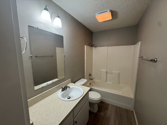 Building Photo - Beautiful House Located West of Frankford Near Shadow Hills Golf Course!