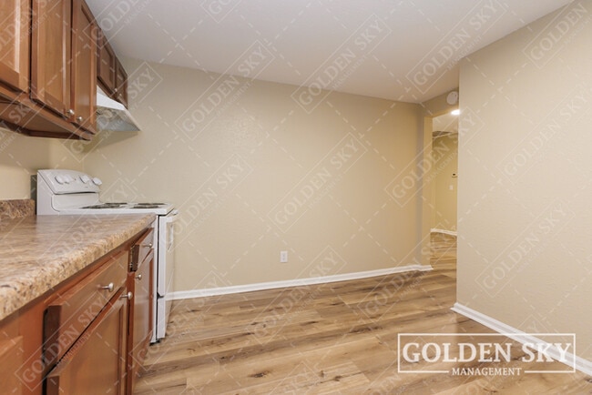 Building Photo - 1609 S Gharkey St