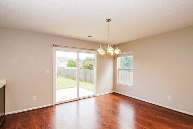 Building Photo - 1028 Kings Mountain Ln