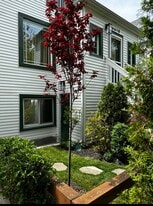Building Photo - 4618 N Karlov Ave