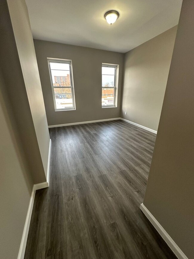 Building Photo - 457 Coney Island Ave