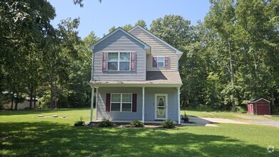 Building Photo - Beautiful 3 Bedroom Home on 2 Acres!