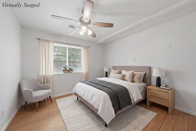 Building Photo - 13723 Smokey Trail Dr