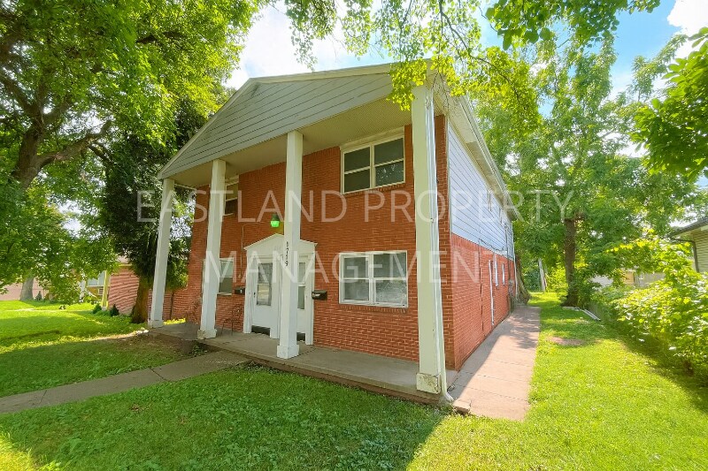 Building Photo - 1719 W Bancroft St