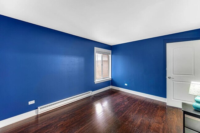 Building Photo - 15830 Terrace Dr