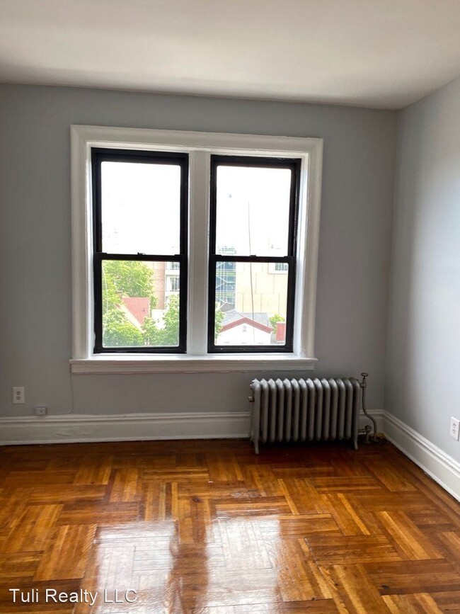 Primary Photo - 320 Fairmount Ave