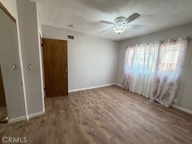 Building Photo - 8653 Norwood Pl