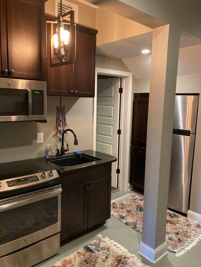 Building Photo - Charming 1-Bedroom Retreat in Simpsonville – Perfect for Cozy Living!