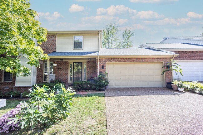Front - 1620 Clearview Dr