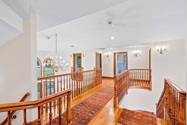 Building Photo - 282 High St