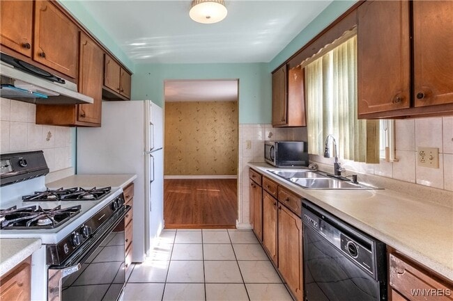 Building Photo - 481 Sagewood Terrace