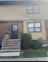 Building Photo - 209 Maple Hill Dr