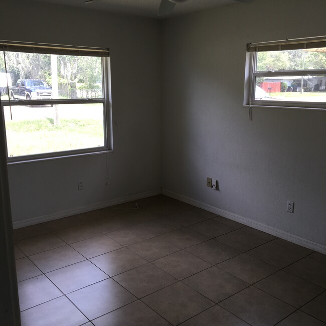 Building Photo - 4873 Magnolia Ave