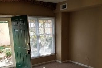 Building Photo - 35 E 6th St