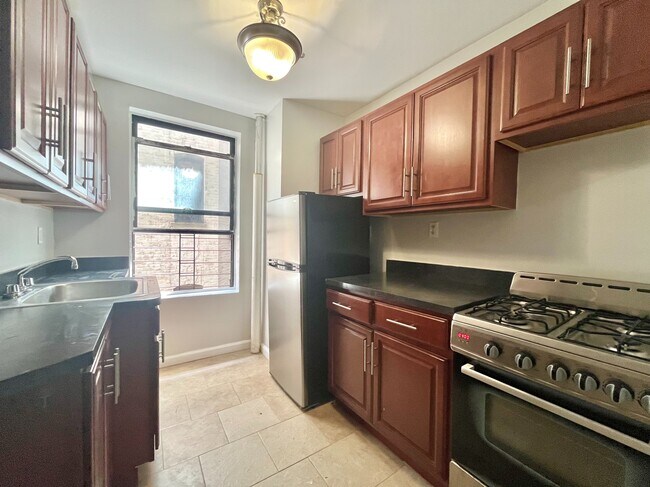 Floorplan - 539 West 156th Street