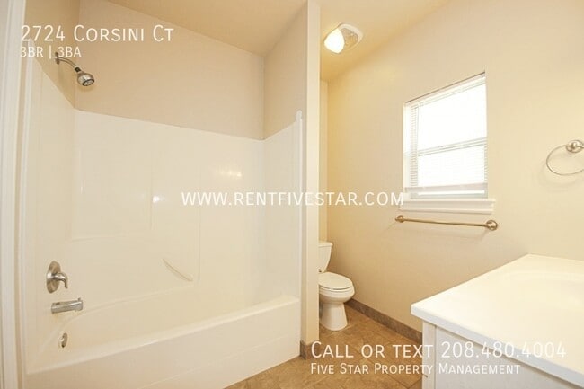 Building Photo - 2724 Corsini Ct