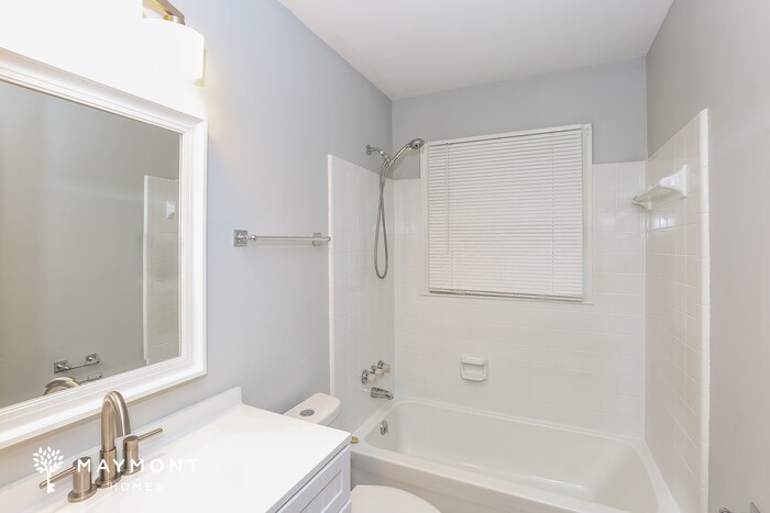 Building Photo - 10109 Starwood Dr