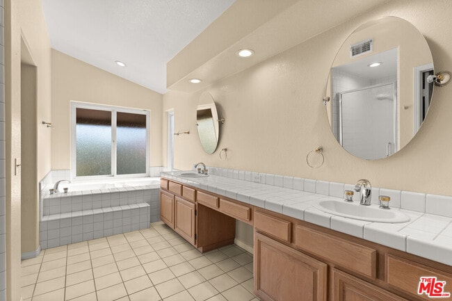 Building Photo - 5666 Silver Valley Ave