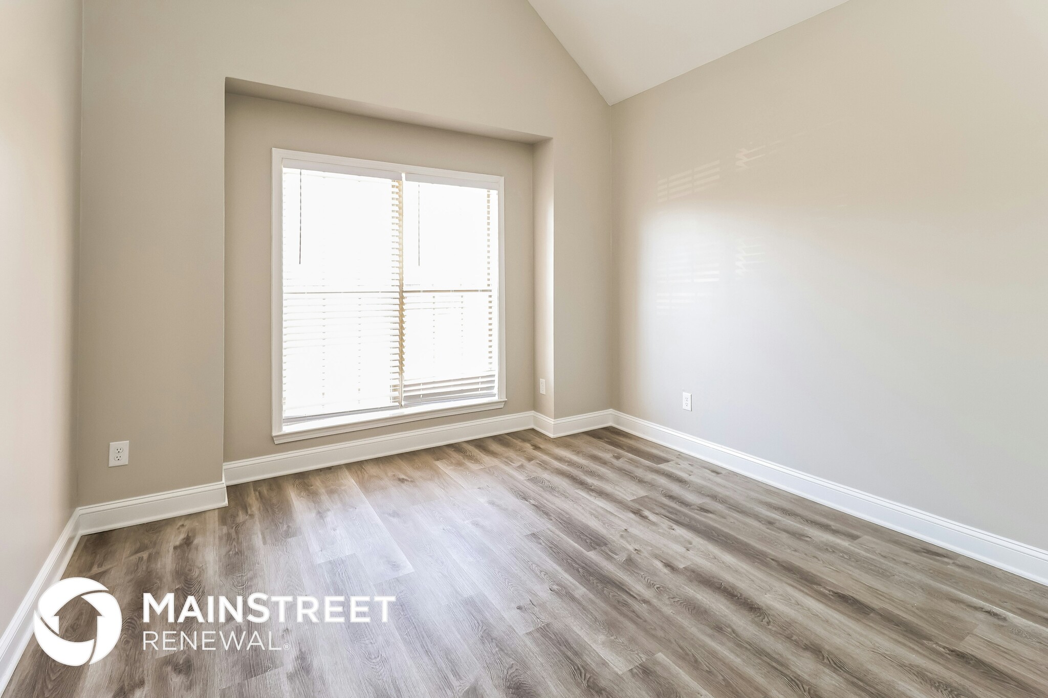 Building Photo - 5052 Candle Brook Pl