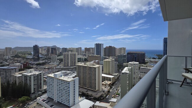 Building Photo - 1500 Rycroft St