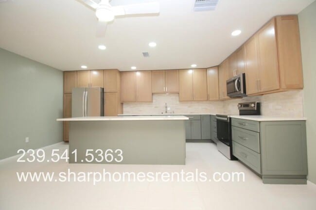 Building Photo - 6124 Principia Dr