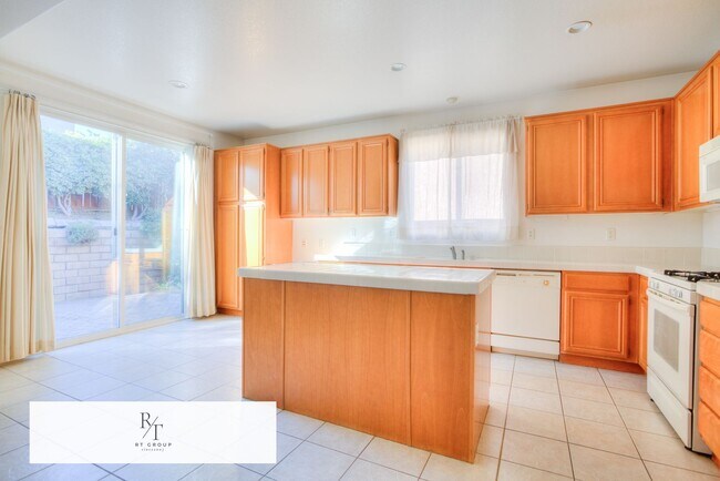 Building Photo - 3879 Bella Villagio Ave