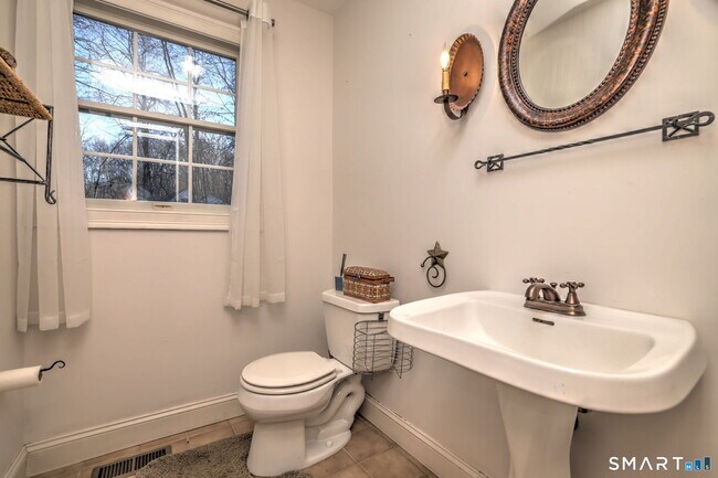 Building Photo - 1364 Kettletown Rd