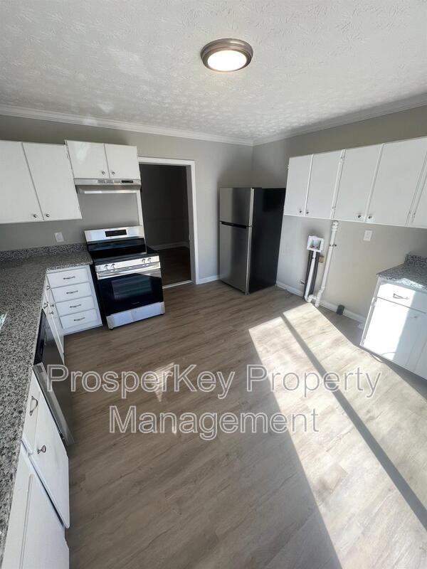 Building Photo - 1019 22nd St