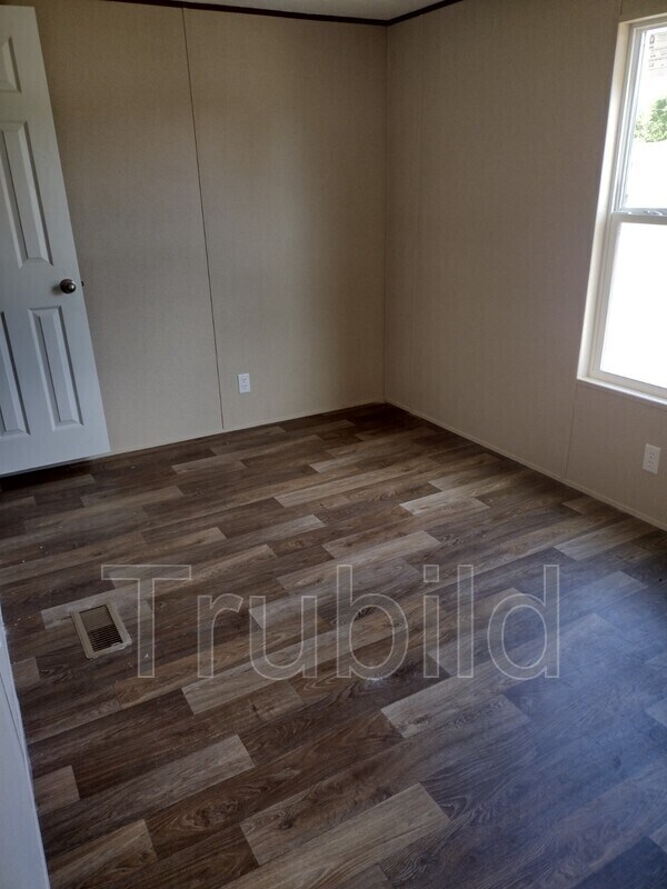Building Photo - 156 S King Charles Ct