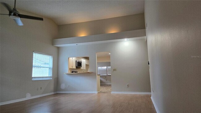 Building Photo - 1657 Tremont Ln
