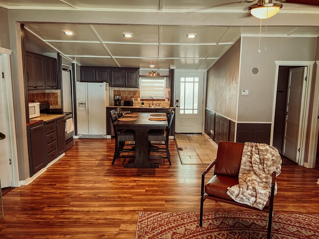 Building Photo - 150 Red Bluff Loop