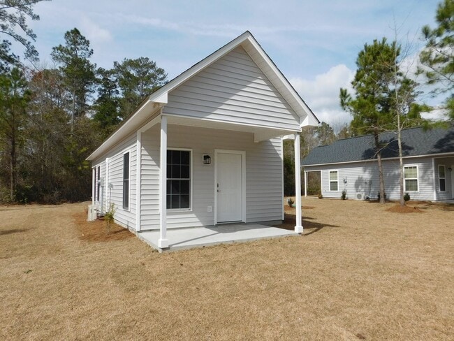 Building Photo - 160 Alexander Wy S