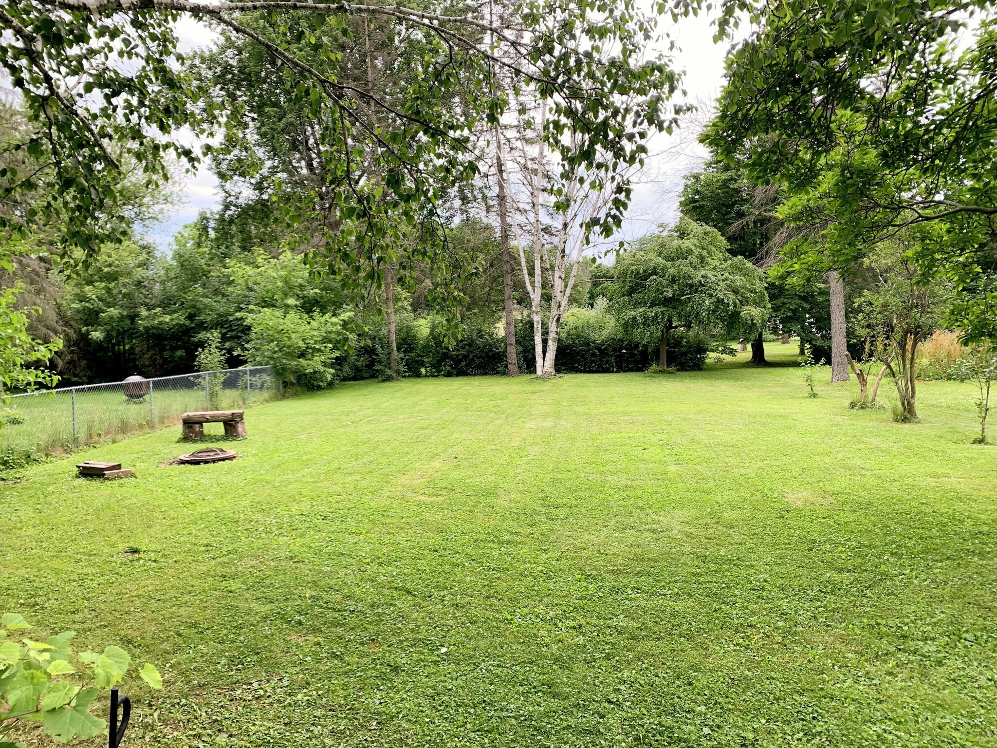 Building Photo - 1232 Porlier St