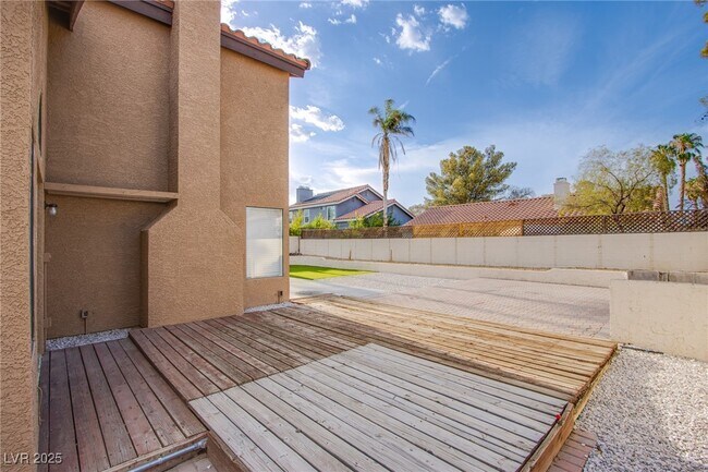 Building Photo - 6726 Paljay Ct