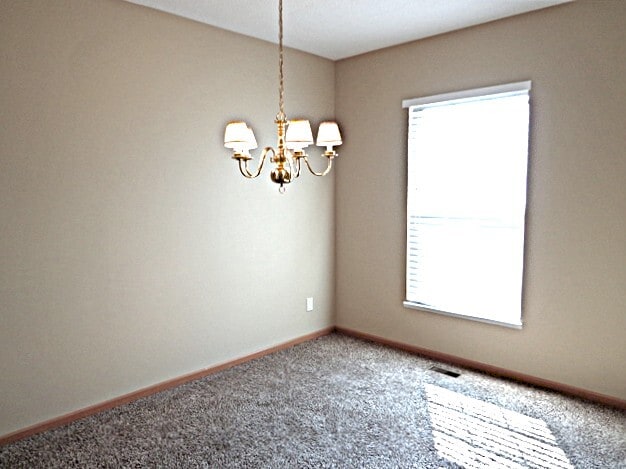 Building Photo - 6571 Hemmingford Dr