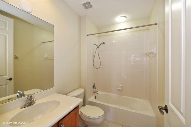 Building Photo - 135 Evergrene Pkwy