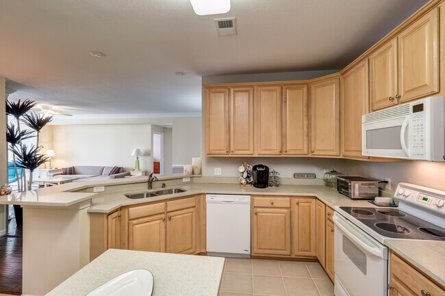 Building Photo - 2904 Brighton Beach Pl