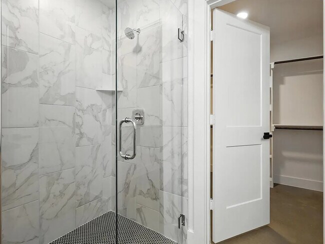 Building Photo - 1004 Branch St