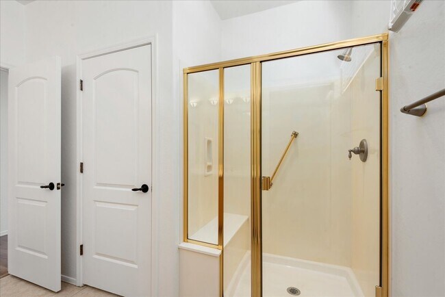 Building Photo - 22419 N San Ramon Ct