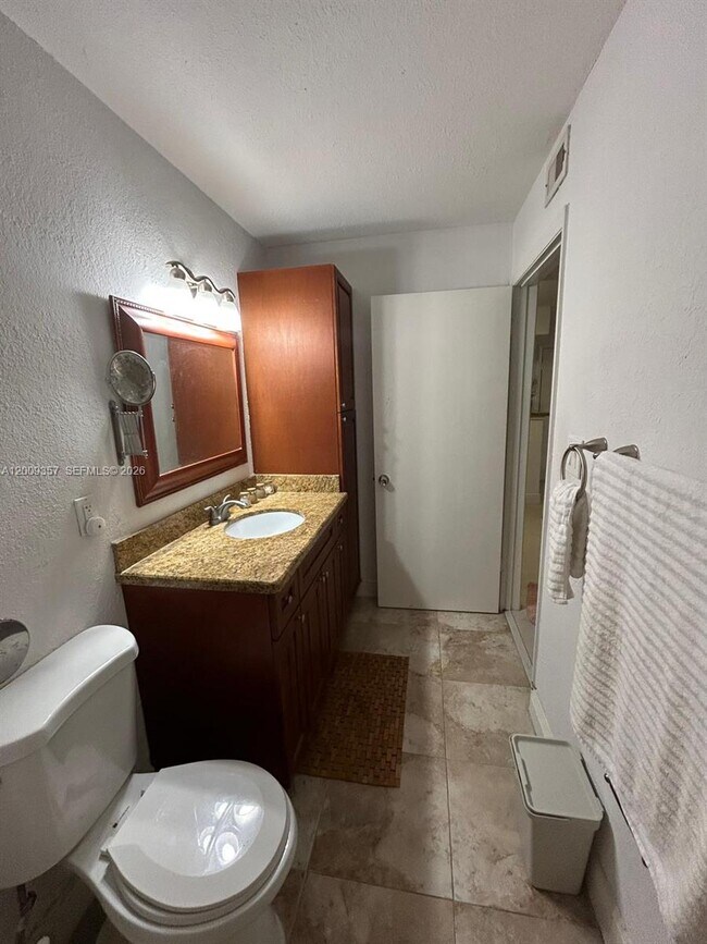 Building Photo - 15551 SW 104th Terrace