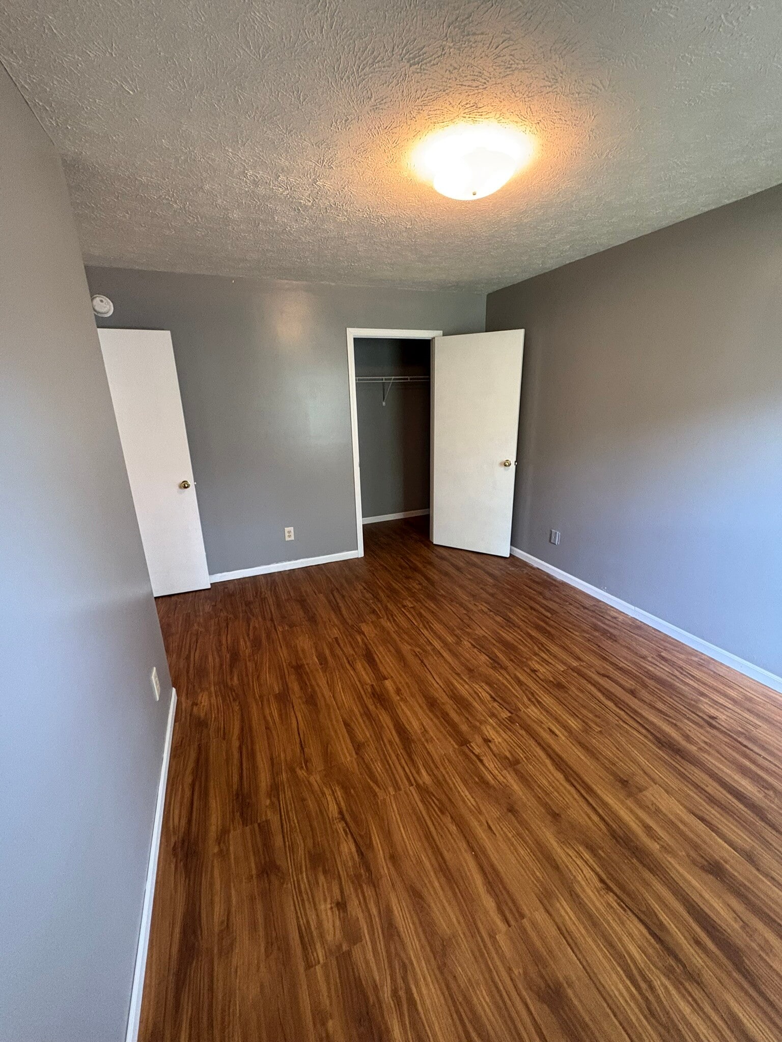 Building Photo - 1835 Carpenter Cir