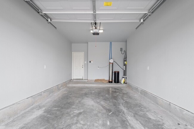 Building Photo - 1010 Tesoro Stone