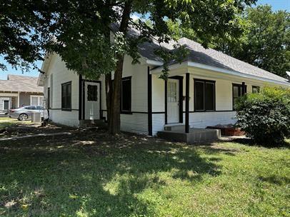 Primary Photo - 1410 Sycamore St
