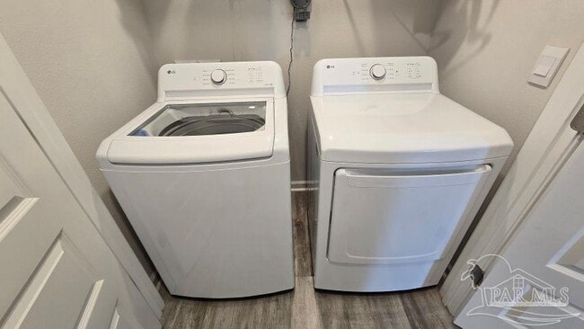 Building Photo - 4433 Tiger Oak Ct