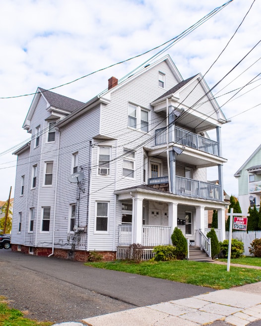 Building Photo - 436 Park St