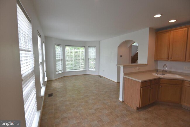 Building Photo - 21821 Ladyslipper Sq
